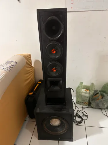 Caixa de som ativa e passiva torre