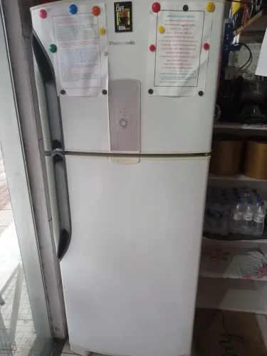 Geladeira Panasonic