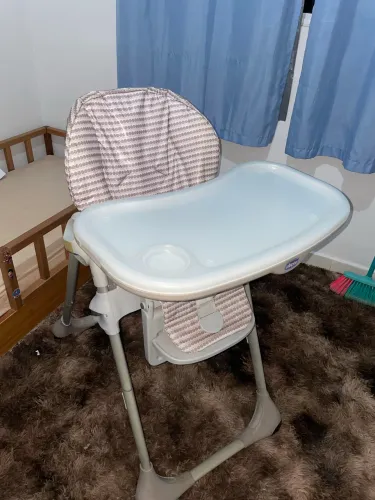 Cadeirinha alimentação
