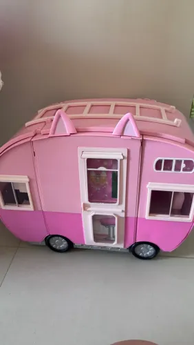 Trailer de boneca tamanho da barbie