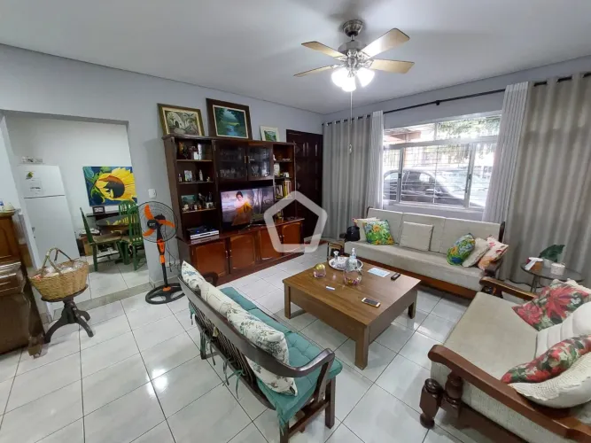 Casa em Vila Guarani (Zona Sul)