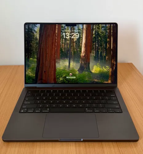 MacBook Pro M4 Pro - 1TB SSD | 24GB RAM | Na Garantia | Completo