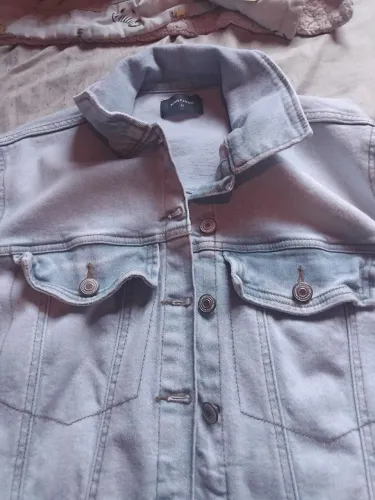 Jaqueta jeans estilosa feminina(M)