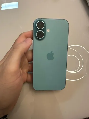 IPhone 16