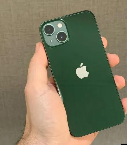 iPhone 13 128GB Verde + Bateria 100% Semi novo com Procedência e Garantia -- Loja Física