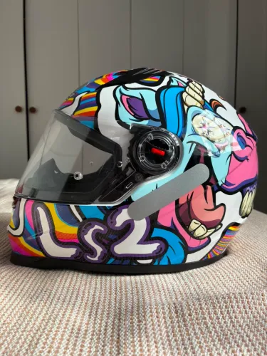 Capacete fechado LS2 Tamanho 62