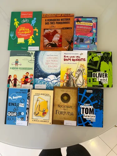 Livros paradidáticos Podion