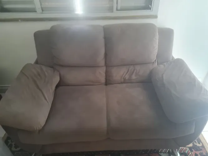 Sofá 2 lugares