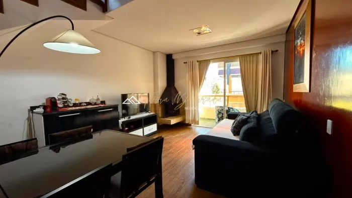 Excelente Duplex no Coração do Capivari: Ideal para Investir ou Aproveitar com a Família.
