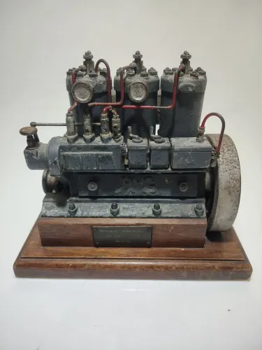 Miniatura de Motor Industrial HMG Importado 