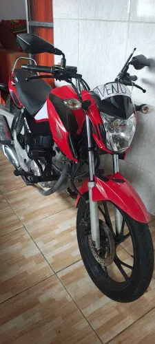 Moto muito boa de uso próprio