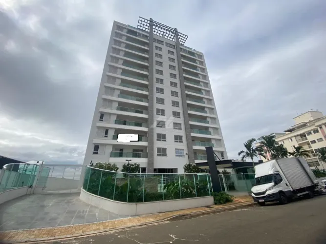 Apartamento de 225m2 na Vila Nova para locação