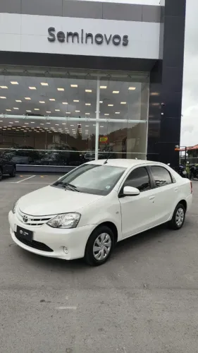 Toyota Etios XS Sedan 1.5 Flex 16V 4P Aut. 2017