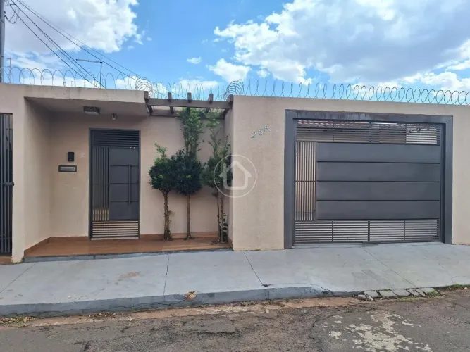 LINDA CASA NO CONJUNTO UNIÃO