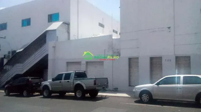 Sala para alugar. 320 m² - Centro - Teresina/PI