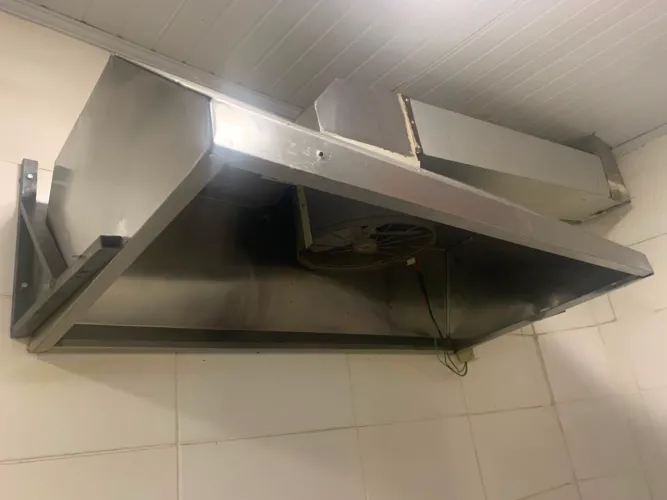 Coifa + exaustor para cozinha industrial
