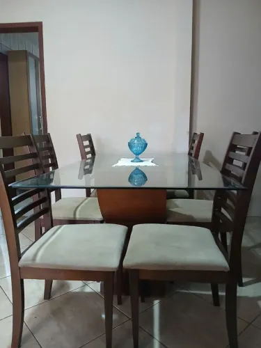 Mesa de jantar  6 lugares