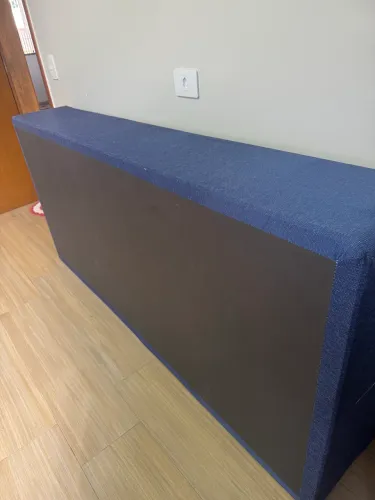 Cama de solteiro (base e colchão) 