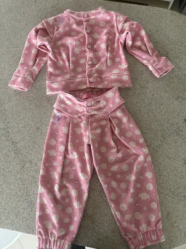 Conjunto lilica repilica 2