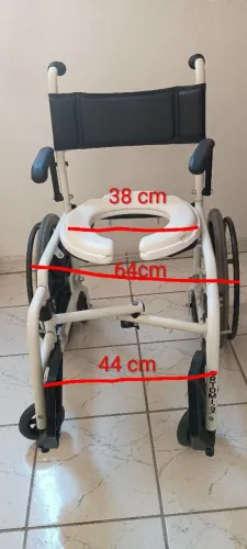 Cadeira de rodas Banho