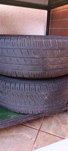 Pneus aro 15