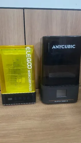 Impressora 3d de resina e estacão de cura e lavagem