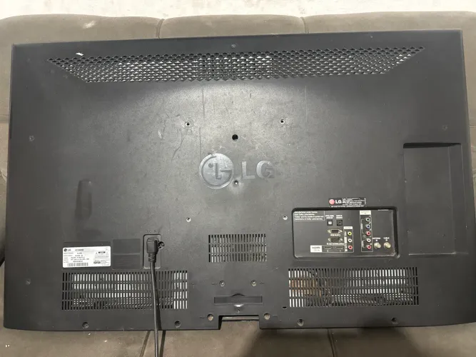 TV LG 42" Full HD (Modelo 42LK450)