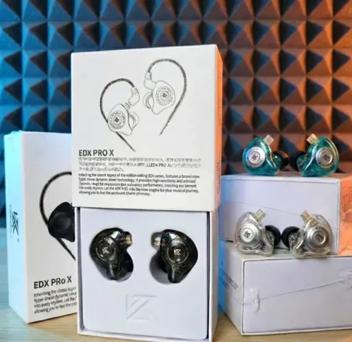 Fone KZ EDX PRO X Intra-Auricular com Fio Sem Microfone