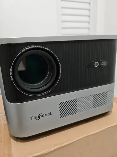 Projetor thundeal TDA6