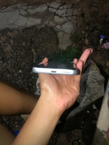Pra trocar em iPhone xr bom e iPhone 11