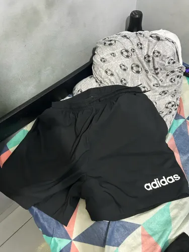 Short adidas