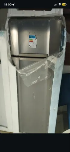 Geladeira nova inox