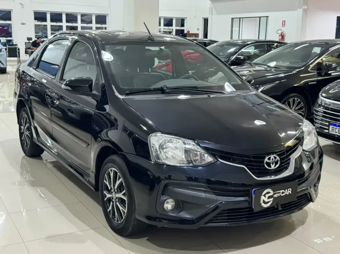 Toyota Etios Platinum Sed. 1.5 Flex 16V 4P Mec. 2018