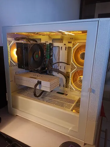 PC i7 RX 580 16GB