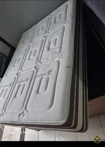 Vende-se colchão sankonfort casal 