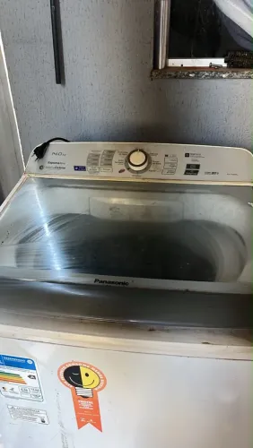 Máquina de lavar Panasonic Espuma Ativa 14 kg.( com defeito na centrifugação)