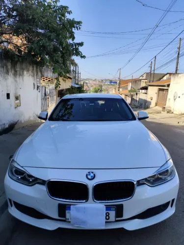 BMW 320I A 2.0 Turbo/activeflex 16V 184cv 4P 2014