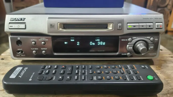 MiniDisc SONY MDS- S40... MALAYSIA + 20 mídias MD.