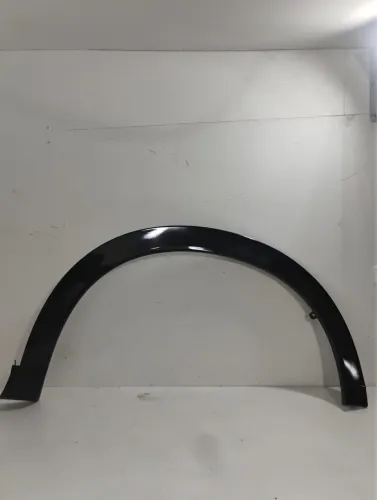 Moldura do paralama Honda HR-V 2022 A 2025 lado direito original lado direito original 