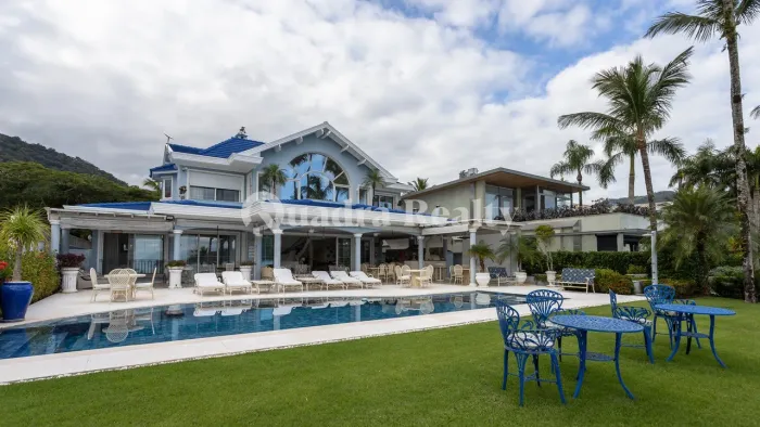Casa no Condomínio Costa Verde Tabatinga com vista para o mar