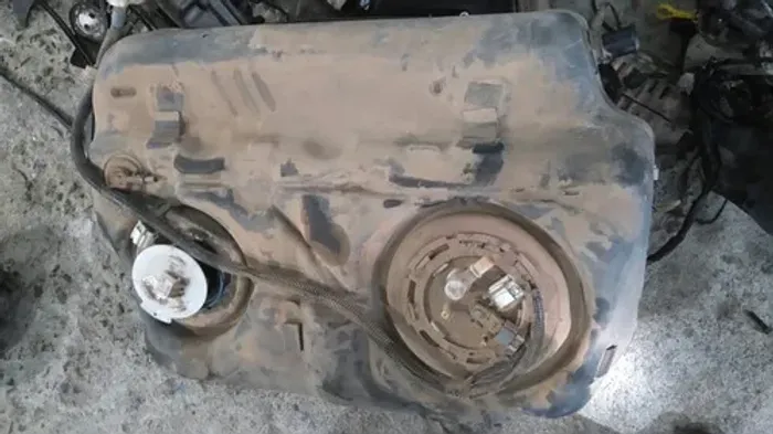 Tanque De Combustível Suzuki Grand Vitara 2011 