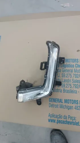 Vende-se Laterna seta led Tracker 2023 esquerda