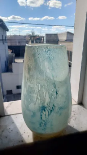 Vaso de flor azul turquesa