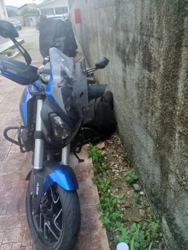 Bajaj 400