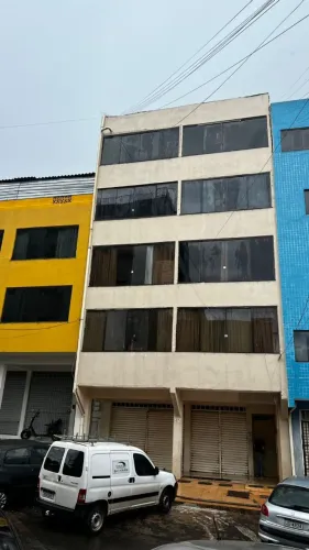 Alugo Apartamento 2 quartos Polo de Modas QE 40 Guará II 50m²