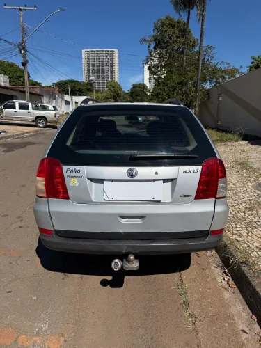 Fiat Palio Weekend HLX 1.8 MPI Flex 4P 2006