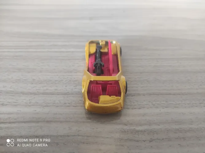 Hot Wheels Deora III 2019 Rod Squad