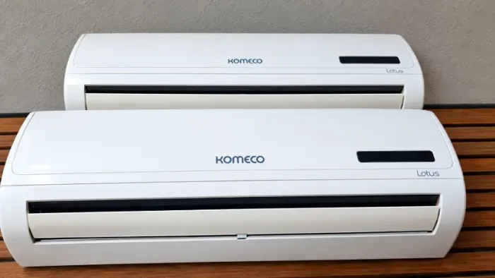 Ar Condicionado Komeko 9 Mil Btus Quente e Frio