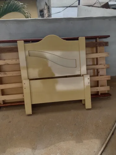 Cama de solteiro 