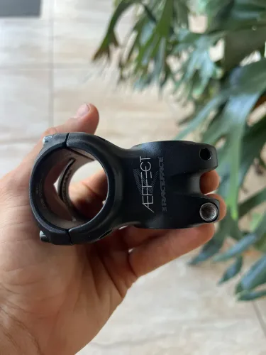 Mesa Raceface Aeffect Race 35mm